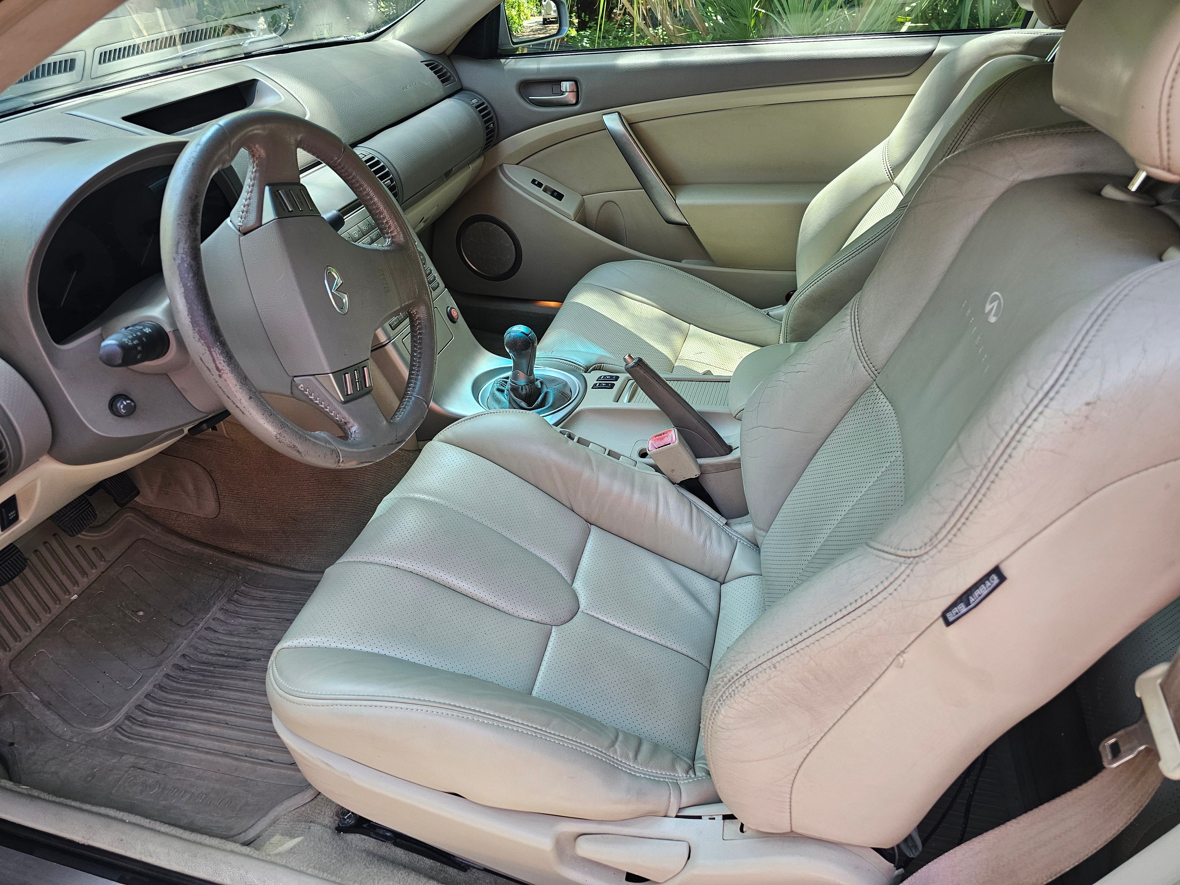 Used 2003 INFINITI G35 Coupe w/ Premium Pkg RWD image 10