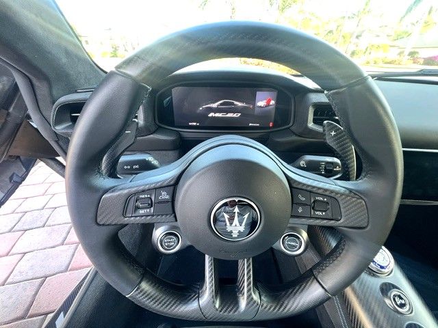 Used 2022 Maserati MC20 Coupe RWD image 22