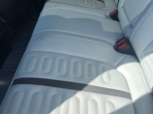 Used 2023 Rivian R1T Adventure AWD/4WD image 19