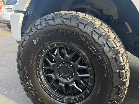 Used 2018 Ford F150 XL w/ Equipment Group 101A Mid image 6