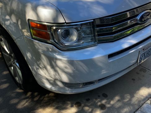 Used 2011 Ford Flex Limited w/ Trailer Tow Pkg Class III FWD image 2