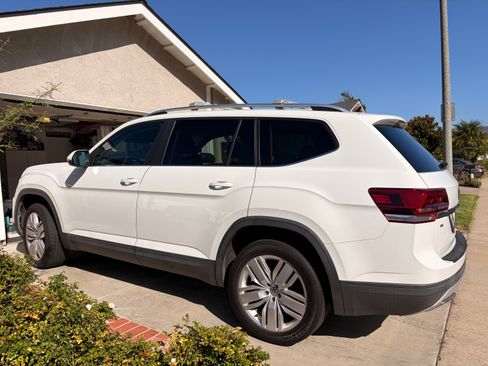 Used 2019 Volkswagen Atlas SE AWD/4WD image 2