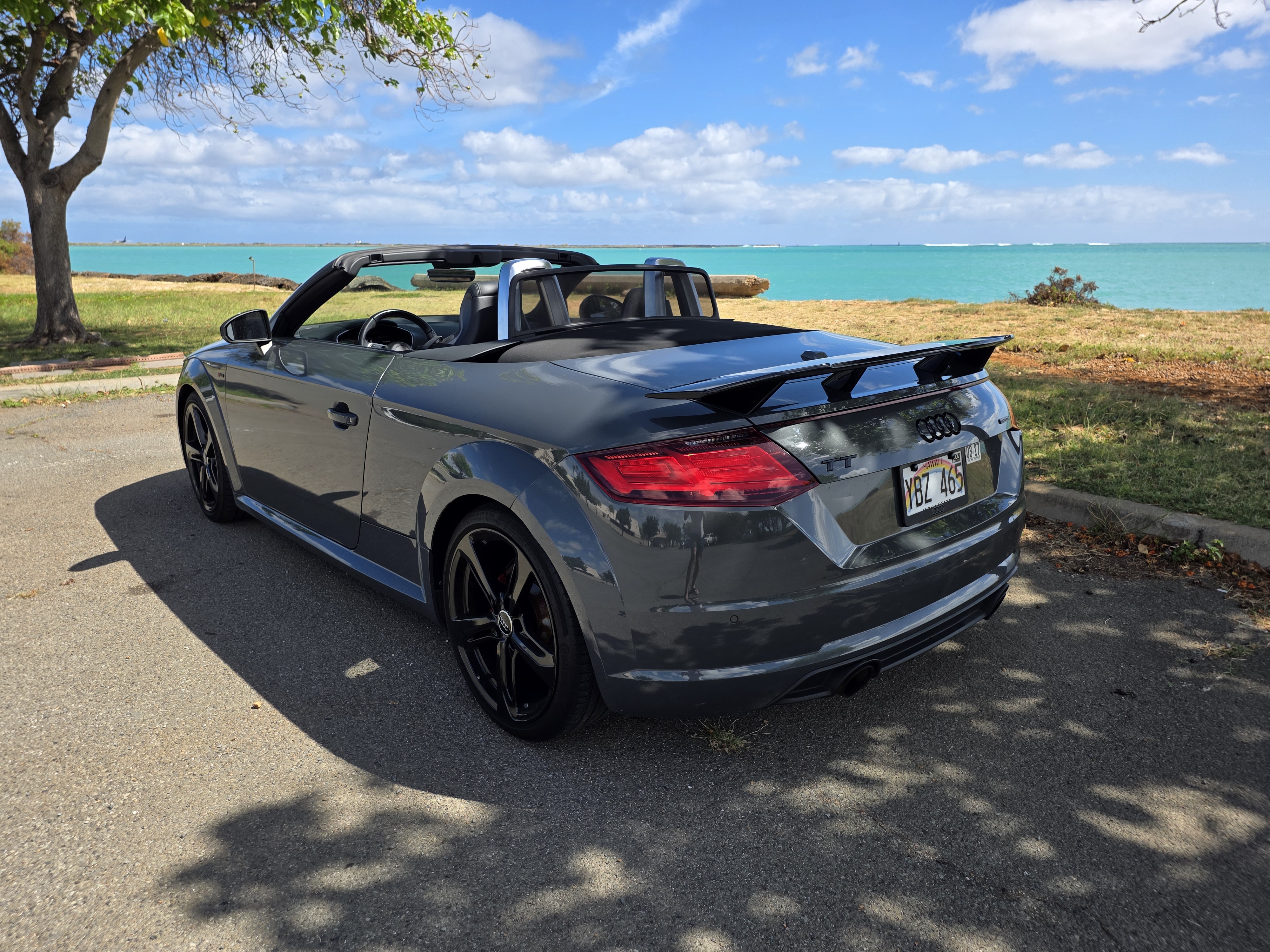Used 2018 Audi TT 2.0T w/ Technology Package AWD/4WD image 2