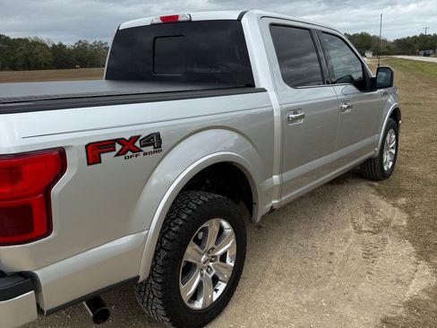 Used 2019 Ford F150 Platinum w/ Equipment Group 701A Luxury image 5