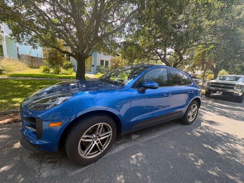 Used 2021 Porsche Macan AWD/4WD image 6
