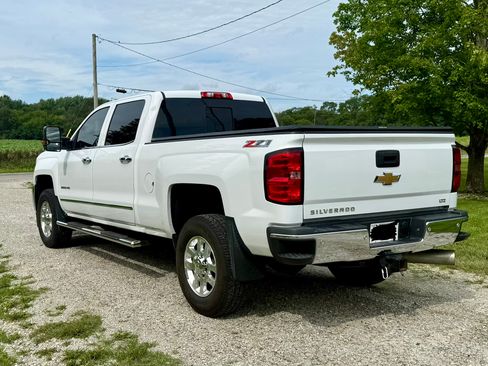 Used 2015 Chevrolet Silverado 2500 LTZ w/ Duramax Plus Package AWD/4WD image 5