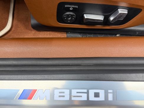 Used 2022 BMW M850i xDrive Convertible AWD/4WD image 17
