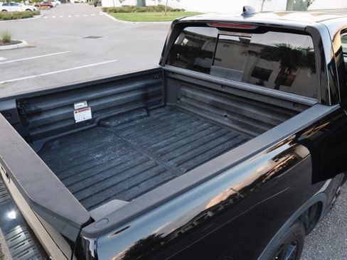 Used 2017 Honda Ridgeline Black Edition image 16