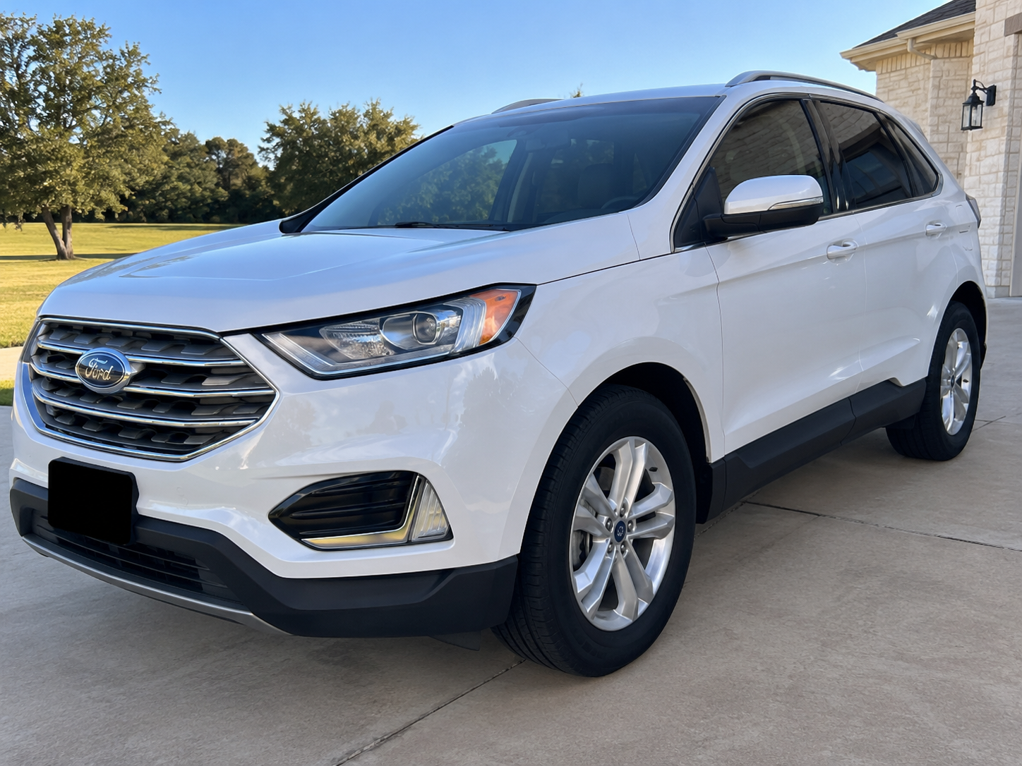 Used 2019 Ford Edge SEL w/ Equipment Group 201A FWD image 8