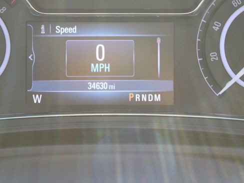 Used 2016 Buick Regal Premium w/ Driver Confidence Package #2 image 24