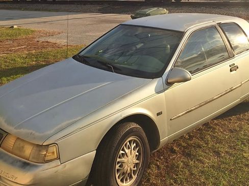 Used 1995 Mercury Cougar XR7 image 10
