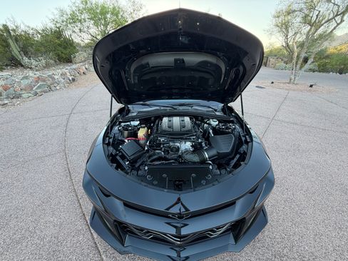 Used 2019 Chevrolet Camaro ZL1 image 25