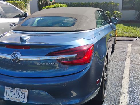 Used 2016 Buick Cascada Premium image 10