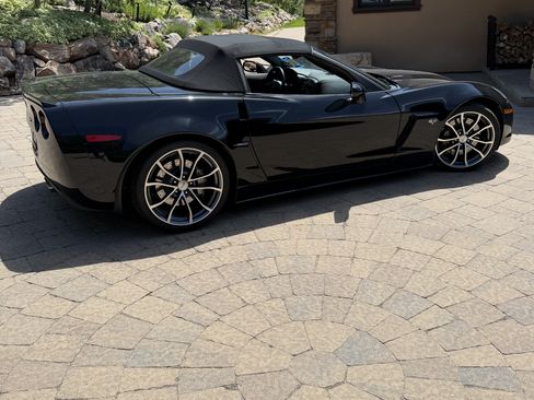 Used 2013 Chevrolet Corvette 427 w/ 1SC Preferred Equipment Group image 9