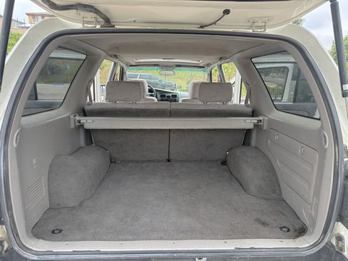 Used 2002 Toyota 4Runner SR5 AWD/4WD image 21