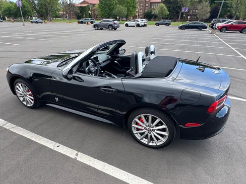 Used 2020 FIAT 124 Spider Lusso w/ Convenience Group RWD image 6