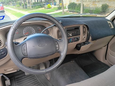 Used 2000 Ford F150 2WD Regular Cab image 5