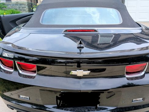 Used 2011 Chevrolet Camaro LT w/ RS Package RWD image 6