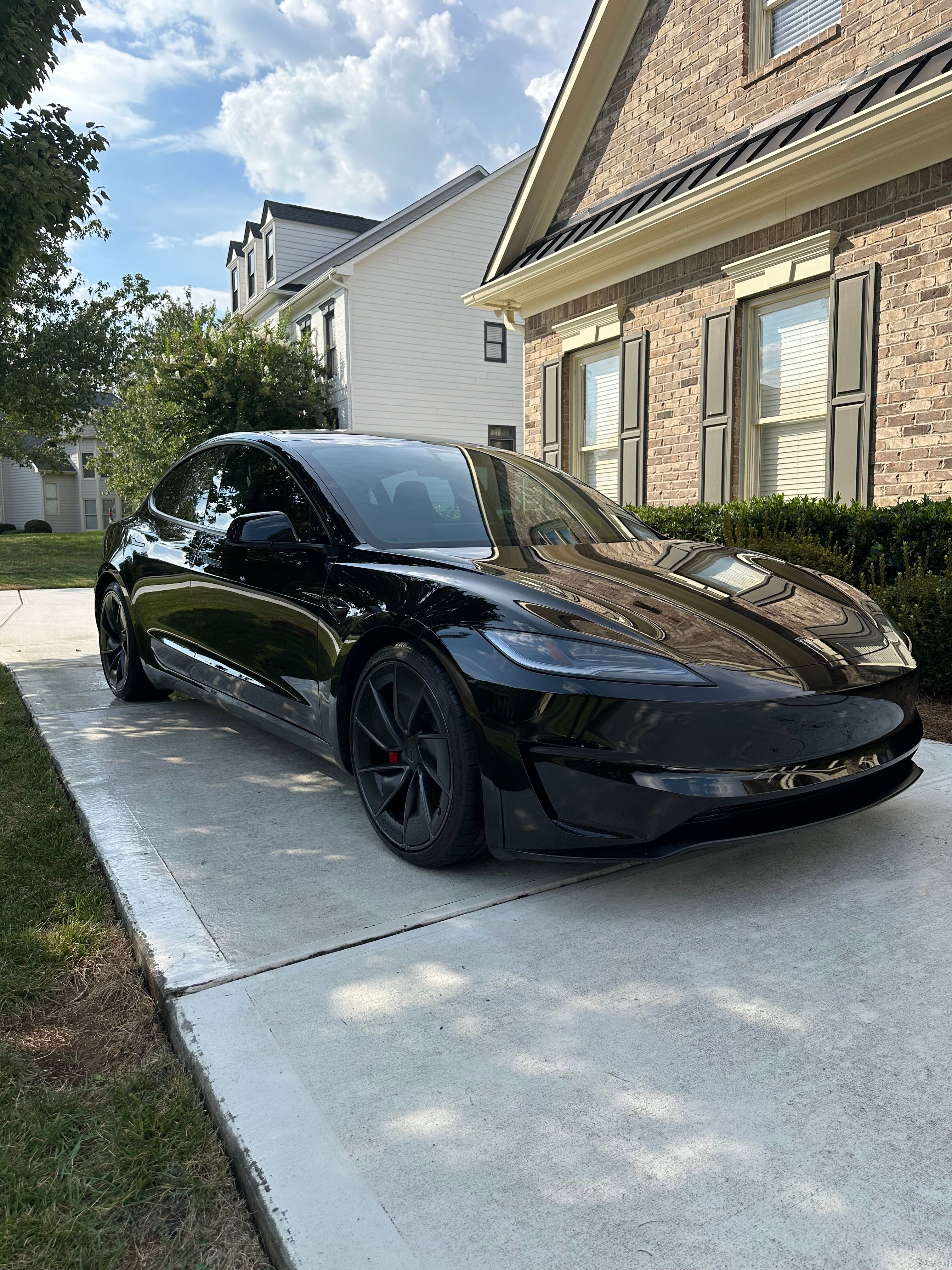 Used 2024 Tesla Model 3 Performance AWD/4WD image 1