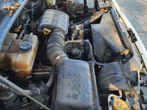 Used 2003 Jeep Liberty Limited image 23