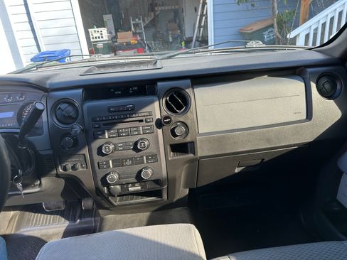 Used 2014 Ford F150 STX w/ Equipment Group 201A Mid image 16