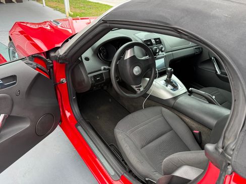 Used 2007 Saturn Sky Roadster 2D image 6
