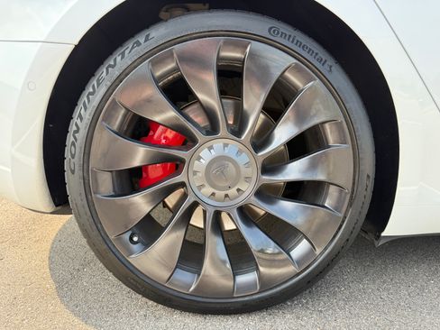 Used 2022 Tesla Model 3 Performance AWD/4WD image 13