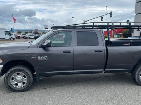 Used 2017 RAM 2500 Tradesman w/ Chrome Appearance Group AWD/4WD image 1
