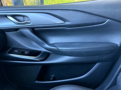 Used 2016 MAZDA CX-9 Touring image 5