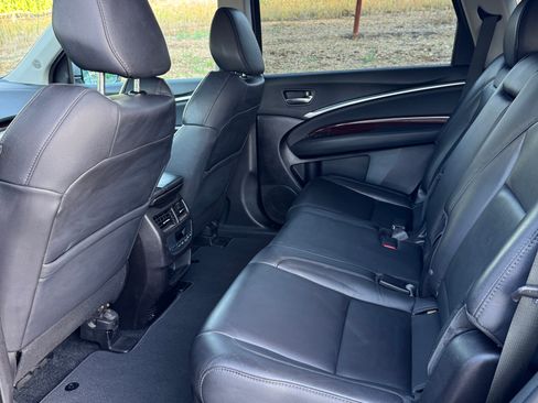 Used 2016 Acura MDX SH-AWD w/ Technology Package image 12