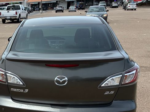 Used 2011 MAZDA MAZDA3 s Sport FWD image 5