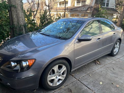 Used 2008 Acura RL image 2
