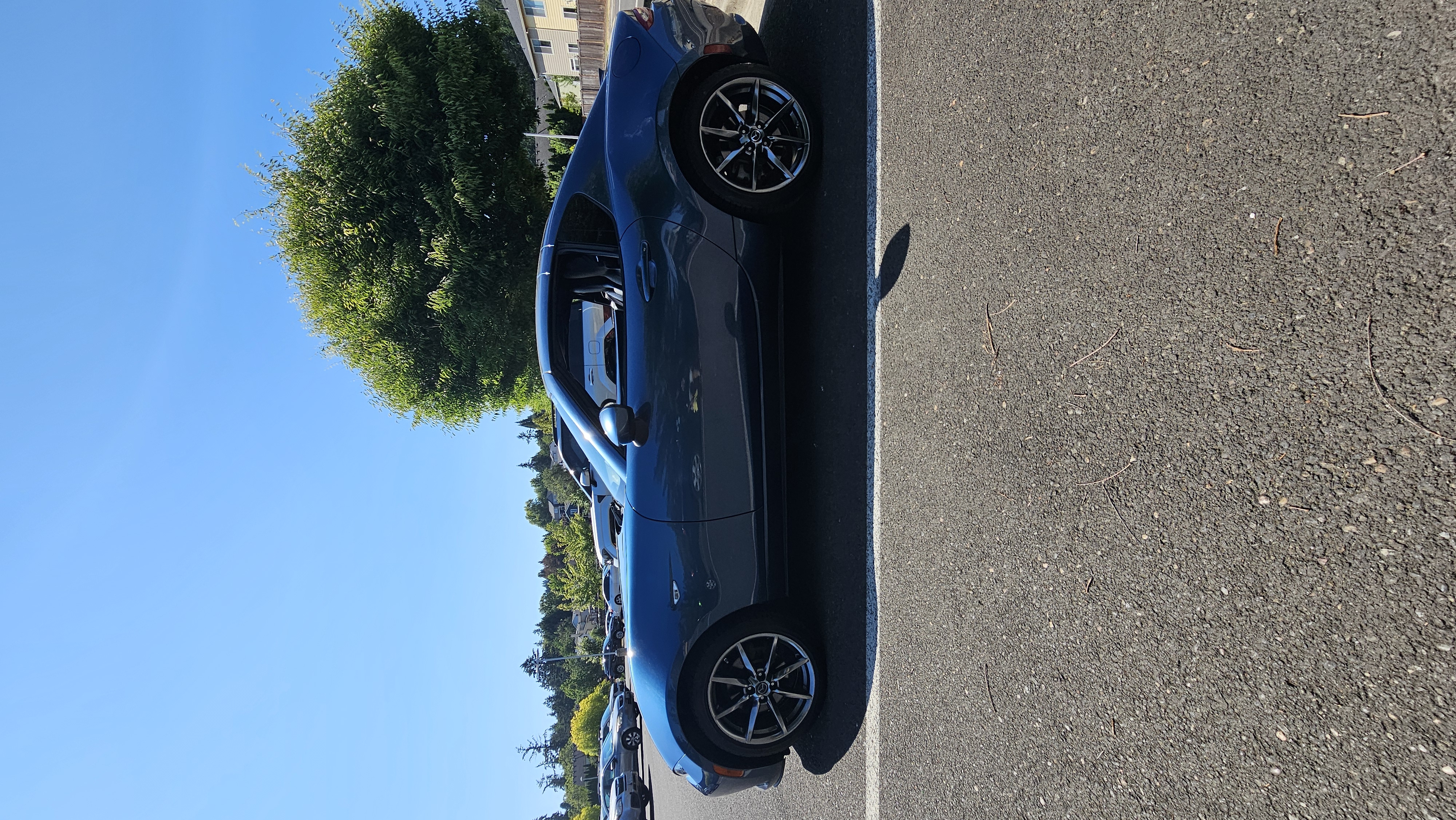 Used 2018 MAZDA MX-5 Miata RF Grand Touring RWD image 2