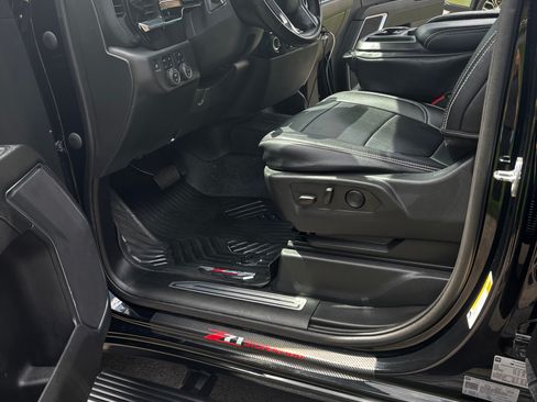 Used 2023 Chevrolet Silverado 1500 LT Trail Boss w/ Protection Package AWD/4WD image 12