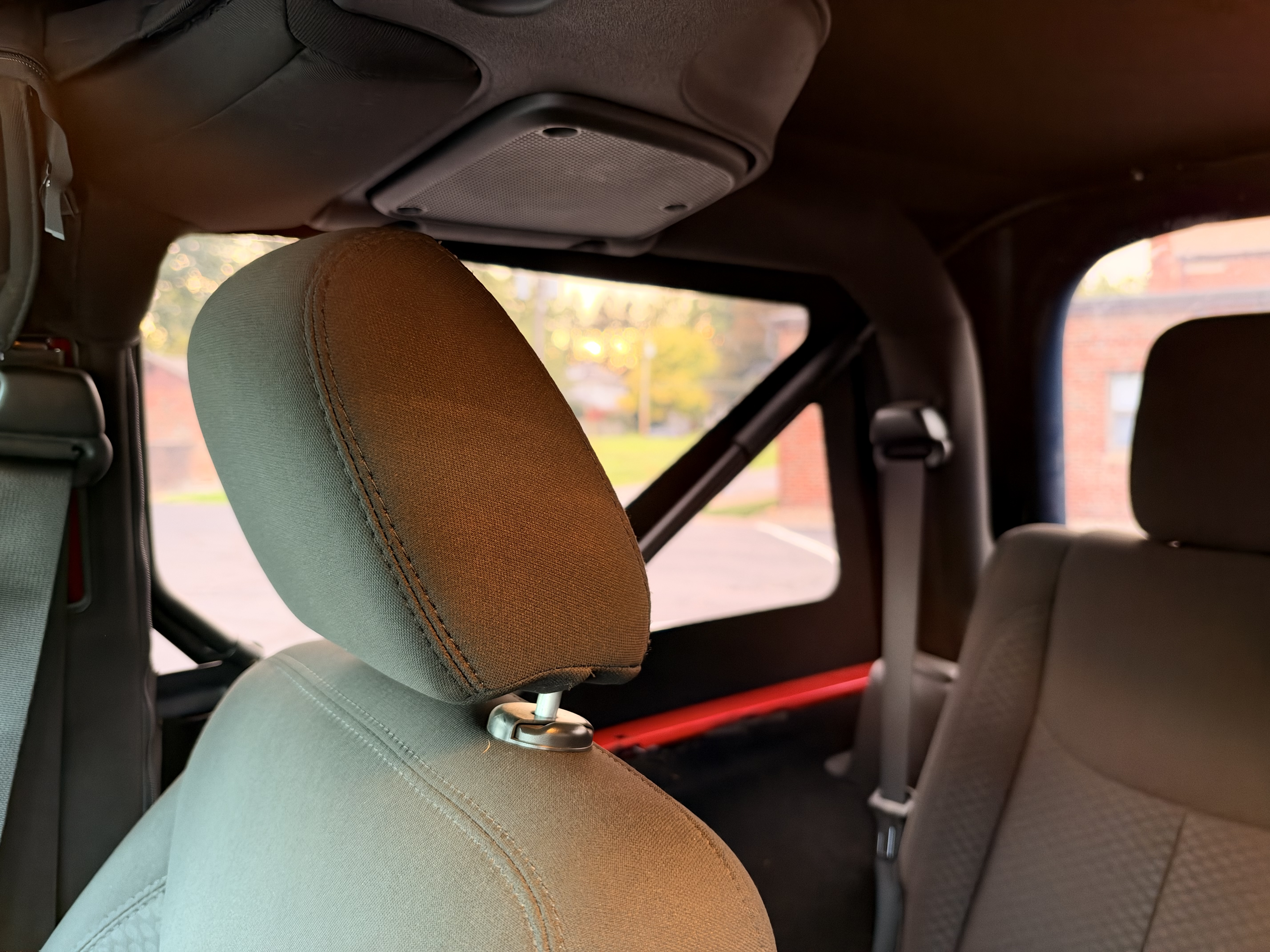 Used 2017 Jeep Wrangler Sport AWD/4WD image 19