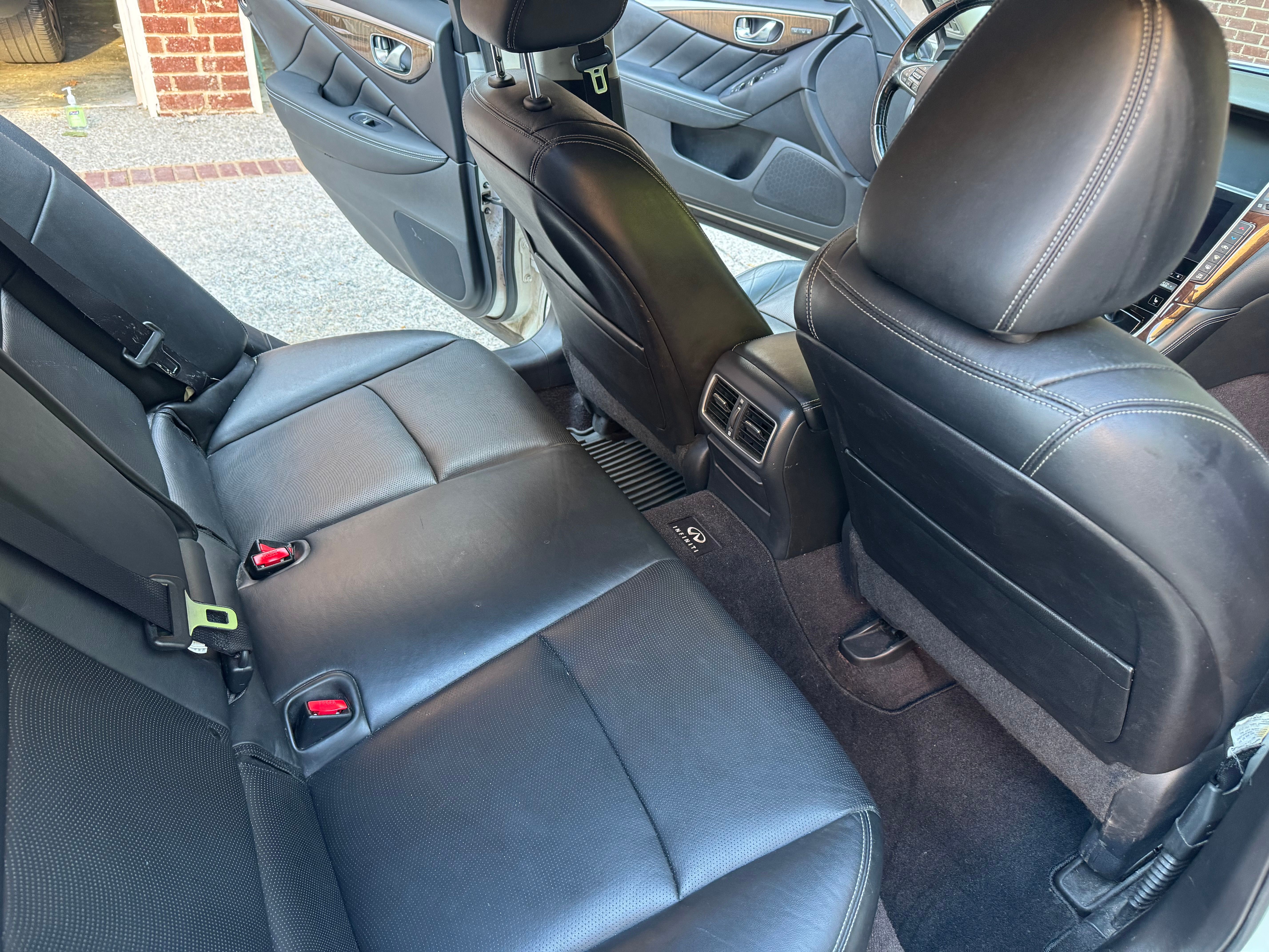 Used 2014 INFINITI Q50 Premium w/ Navigation Package AWD/4WD image 16