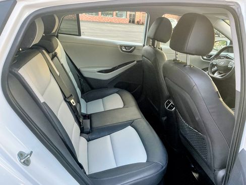 Used 2020 Hyundai Ioniq Limited FWD image 13