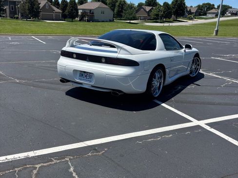 Used 1999 Mitsubishi 3000GT FWD image 4