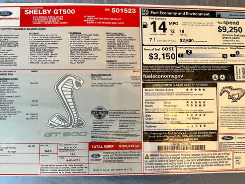 Used 2022 Ford Mustang Shelby GT500 w/ Carbon Fiber Track Pack image 26