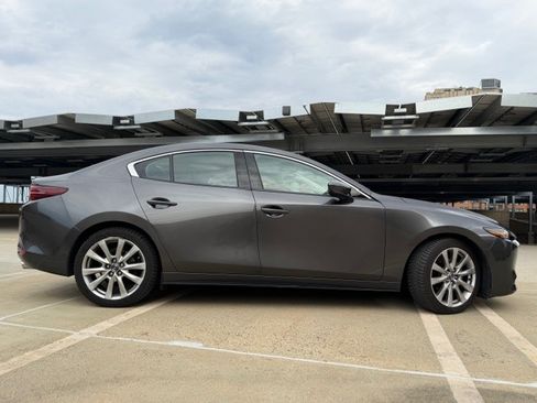 Used 2021 MAZDA MAZDA3 s image 6