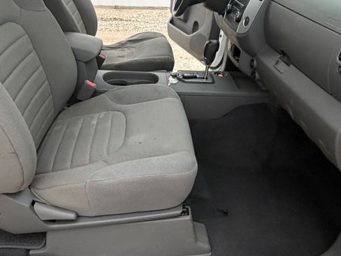 Used 2020 Nissan Frontier S image 9