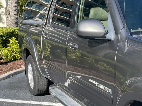 Used 2004 Toyota Tundra Limited AWD/4WD image 5