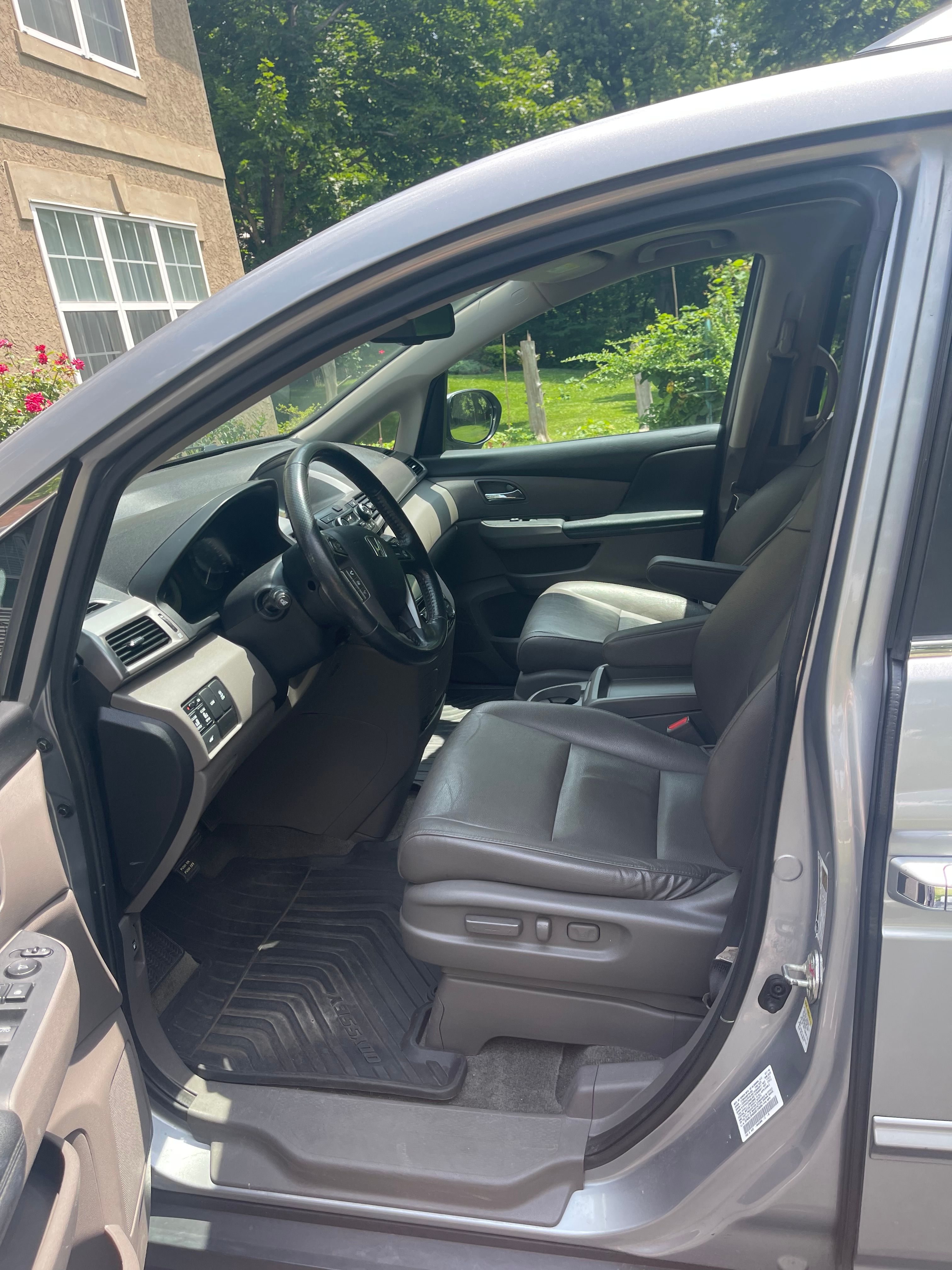 Used 2016 Honda Odyssey EX-L image 10