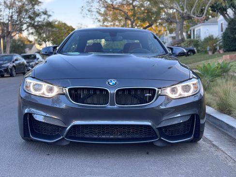 Used 2015 BMW M4 Convertible image 10