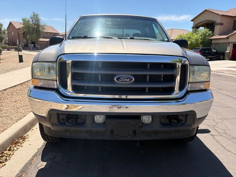 Used 2002 Ford F250 4x4 Crew Cab Super Duty image 2