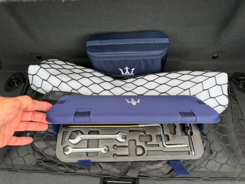 Used 2009 Maserati GranTurismo S RWD image 17