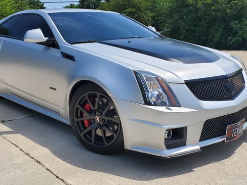Used 2013 Cadillac CTS V image 4
