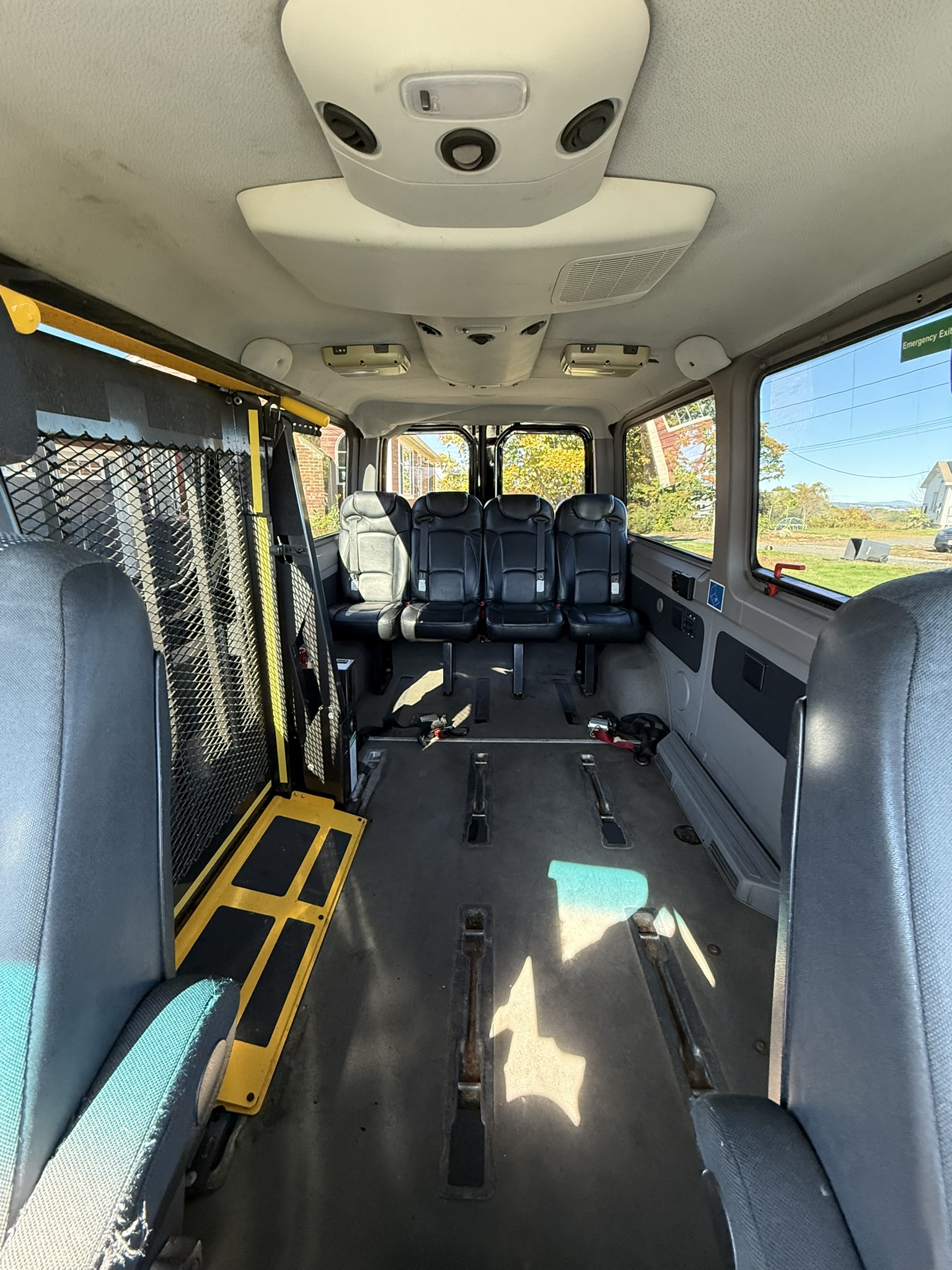 Used 2011 Mercedes-Benz Sprinter 2500 image 13