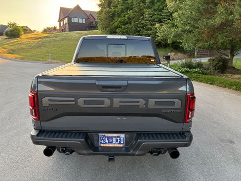 Used 2020 Ford F150 Raptor w/ Equipment Group 802A Luxury AWD/4WD image 9