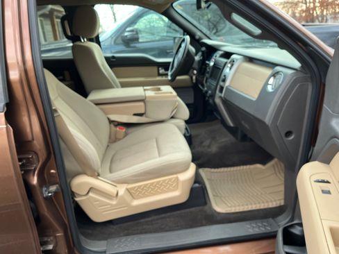 Used 2012 Ford F150 XLT w/ XLT Chrome Pkg image 16